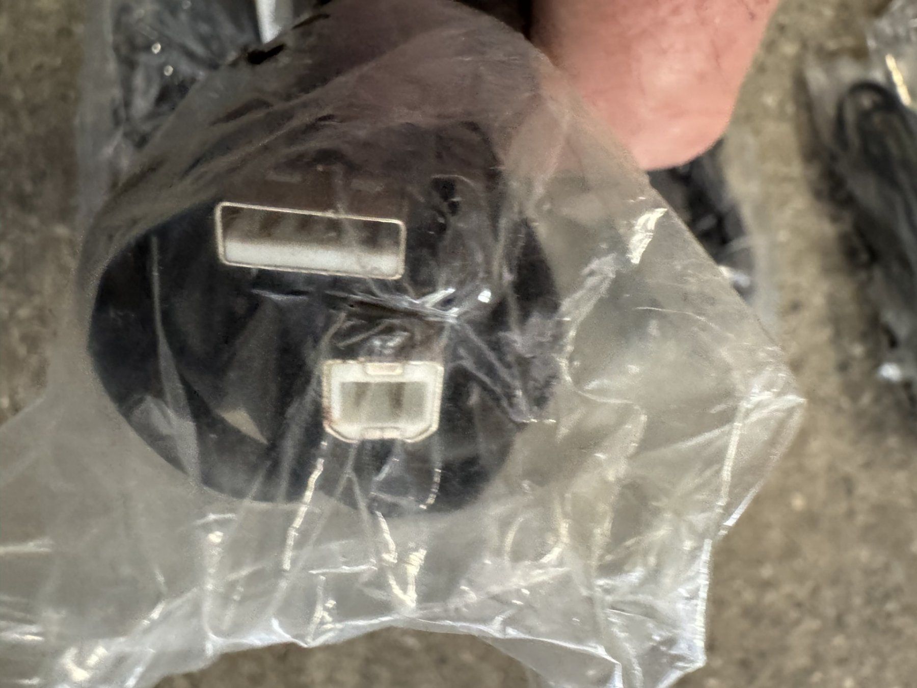 Cavi: AC Kabel 240V 29 Stück audio 15 – Nuovo e nell'imballaggio originale da Zürich venduto da bigboss 4