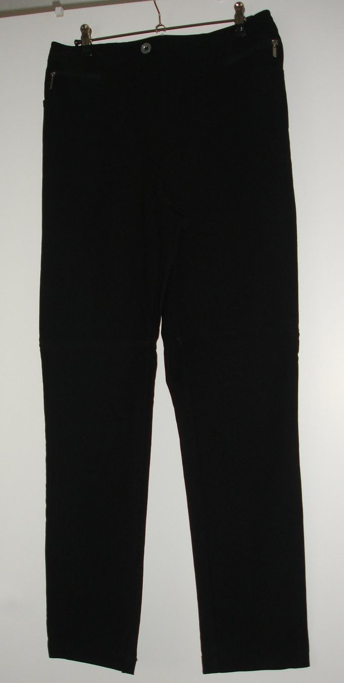 Pantaloni: Damenhose Gr. 42 – Nuovo (secondo la descrizione) da Oberentfelden venduto da Gipsy27