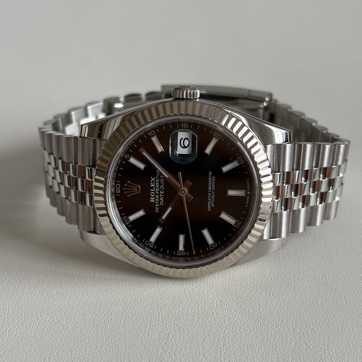 Rolex Orologi: Rolex Datejust 41 Ref. 126334 Gold-Lunette – Usato da Winterthur venduto da LaBodega 5