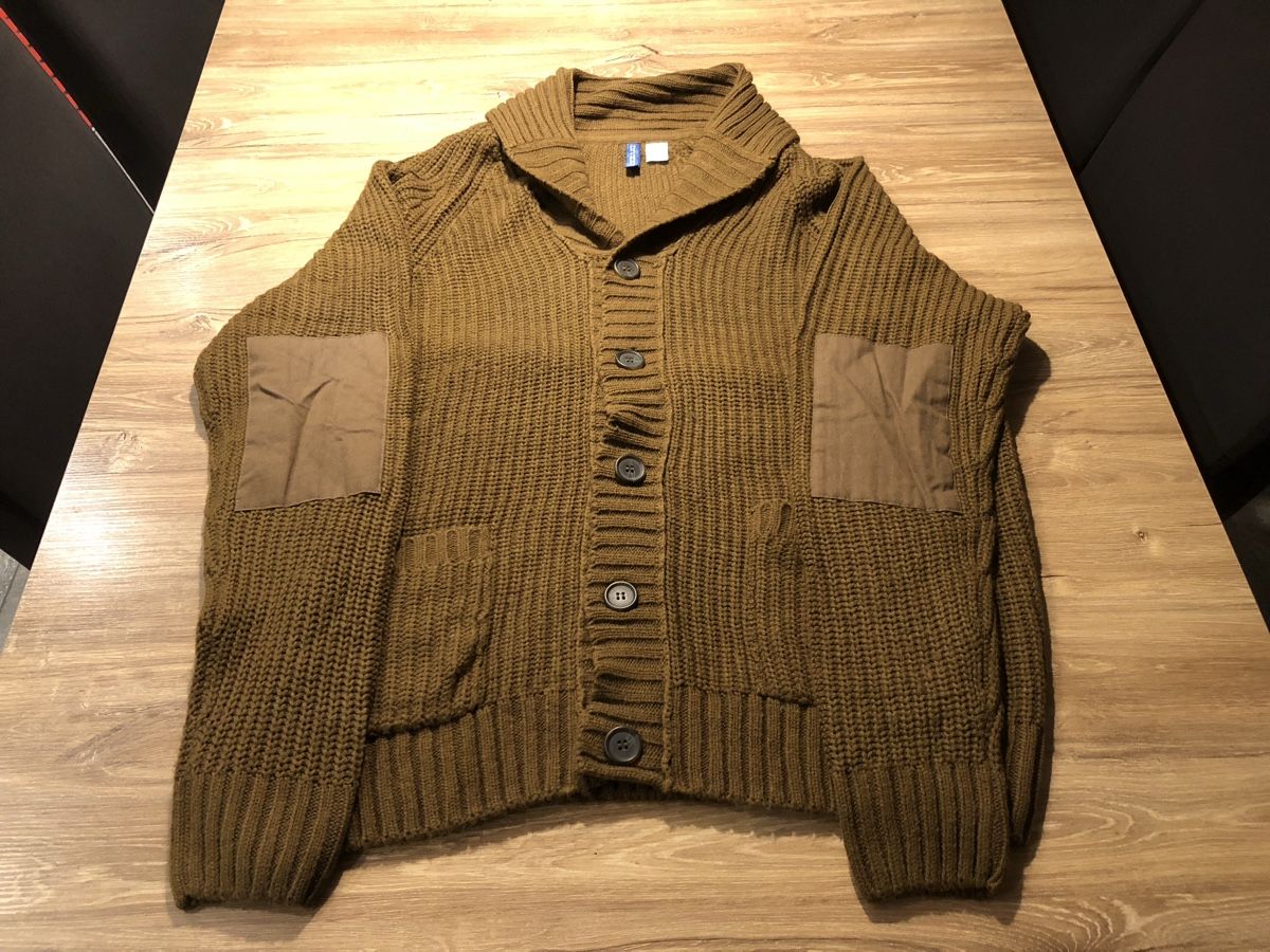 H&M Maglioni & Felpe: Strickjacke H&M Man – Usato da Wiesendangen venduto da fed_jsw7 1