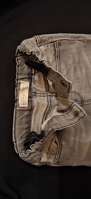Hosen: Boy Jeanshose Gr.68 – Gebraucht aus Noflen BE von gab_lj9f 2