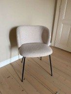 Chaises: Chaise bouclée beige – D'occasion à Jussy par sal_2xjp