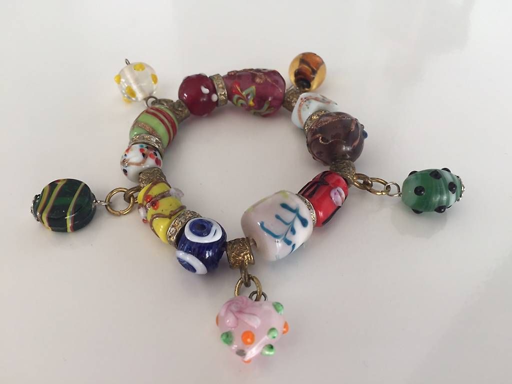 Armbänder & -reifen: Glücksbringer Armband Handarbeit – Gebraucht aus Thalwil von Suleigl 2