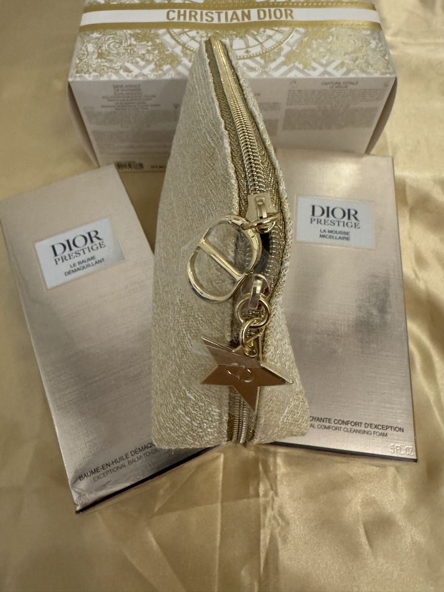 Dior Gesichtspflege: Dior Prestige Set mit Necessaire – Neu und originalverpackt aus Bern von Blueangel6 2