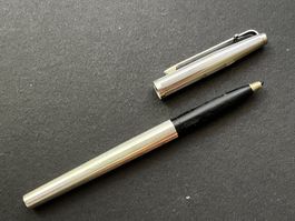 Caran d’Ache Madison Tintenroller - versilbert - selten