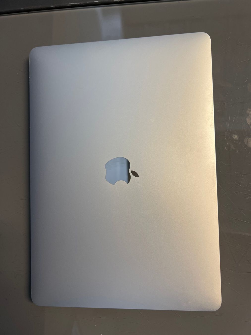 Apple Notebooks: MacBook Pro Silber 13" 2017, Startet nicht #06 – Defekt aus Dietikon von speedkauf 4