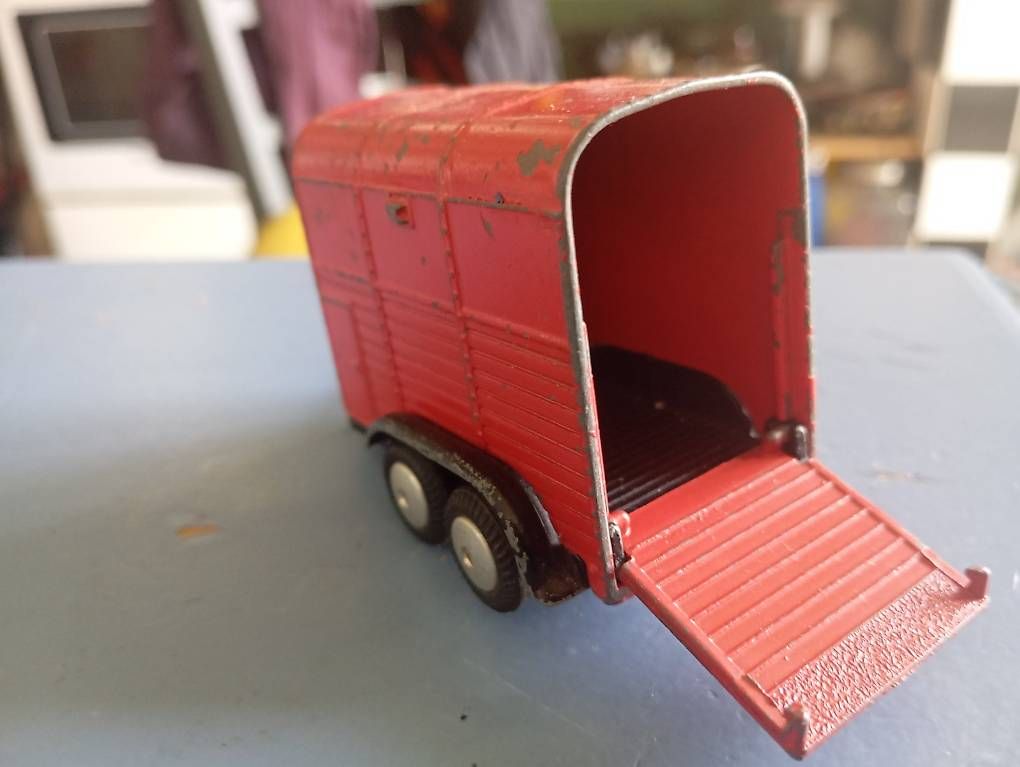 Corgi Toys Modellini d'auto: Rice Pony Trailer Gorgi Toys – Usato da Basel venduto da Petergunn 1