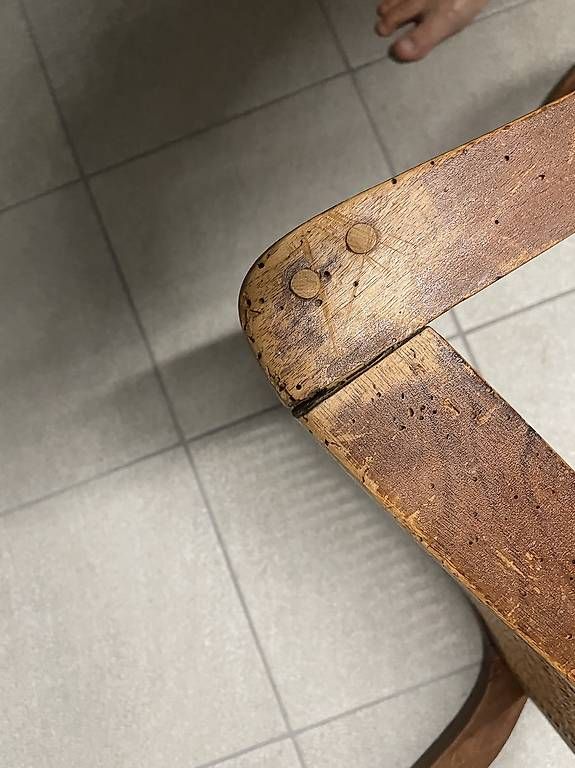 Chaises: Stuhl antik  – Défectueux à Adliswil par michelle999 2
