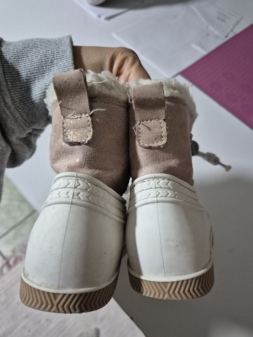Schuhe für Mädchen: Winterstiefel 26/27 ab 1.- – Gebraucht aus Wynigen von La_Talpa 2