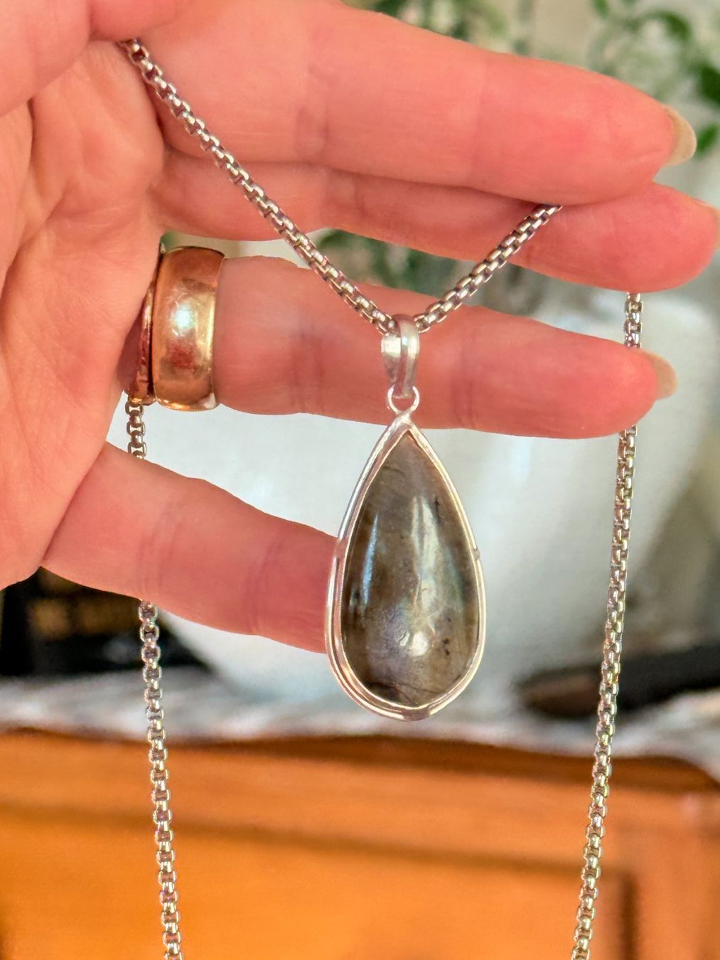 Catenine: Collier Labradorite naturelle – Nuovo e nell'imballaggio originale da Genève venduto da AGBERG 5