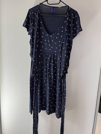 Wickelkleid für Schwangerschaft und Stillzeit