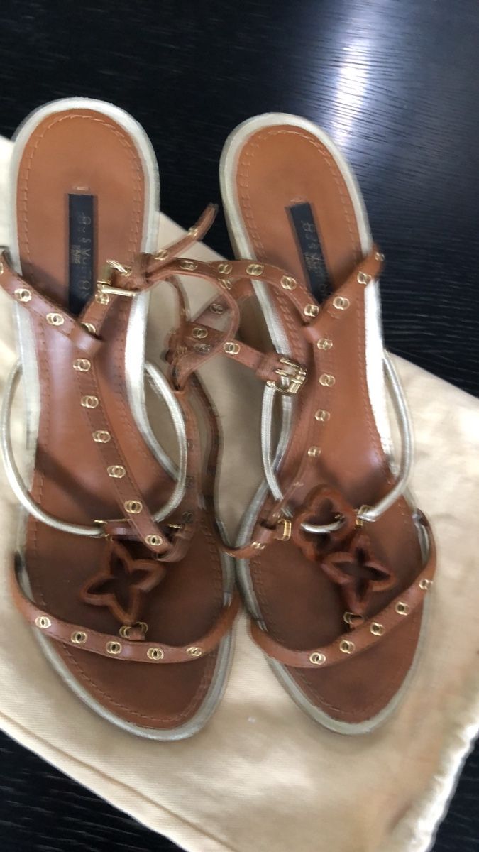 Louis Vuitton Scarpe da donna: Louis Vuitton chaussures originales – Usato da St-Maurice venduto da julien1890 1