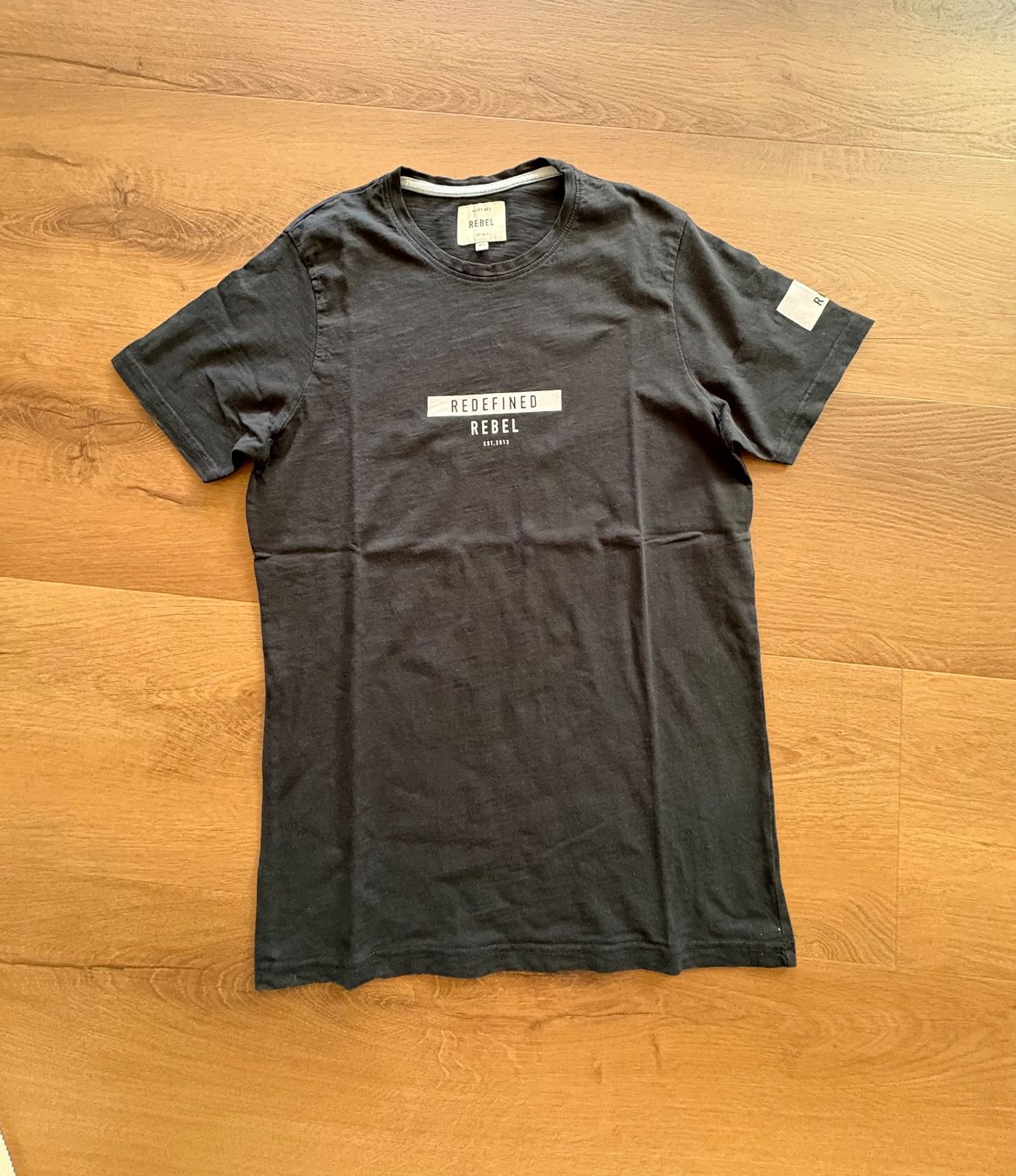 T-shirt: Herren T- Shirt Gr.S – Usato da Embrach venduto da Bdennis