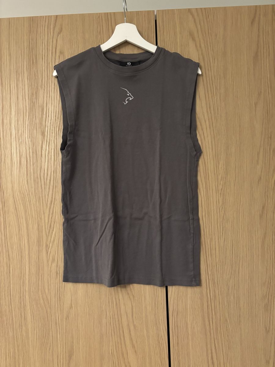 Top: Graues Tanktop  – Usato da Zollikofen venduto da MILAN2033