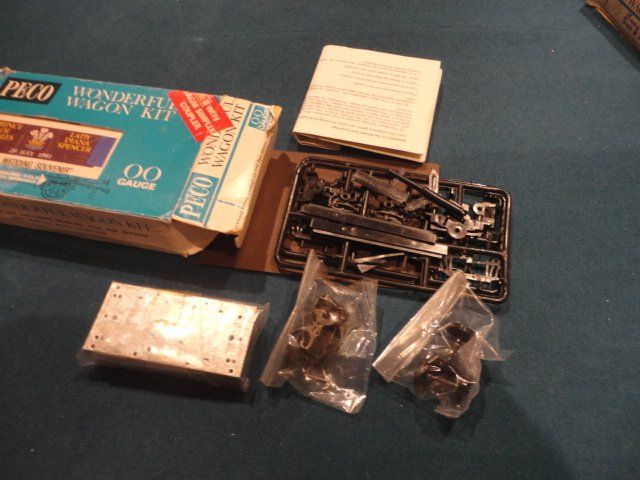 Modellini di ferrovie: Peco Wonderful Wagon Kit - Bausatz – Nuovo e nell'imballaggio originale da Wittenwil venduto da trixmartin 2