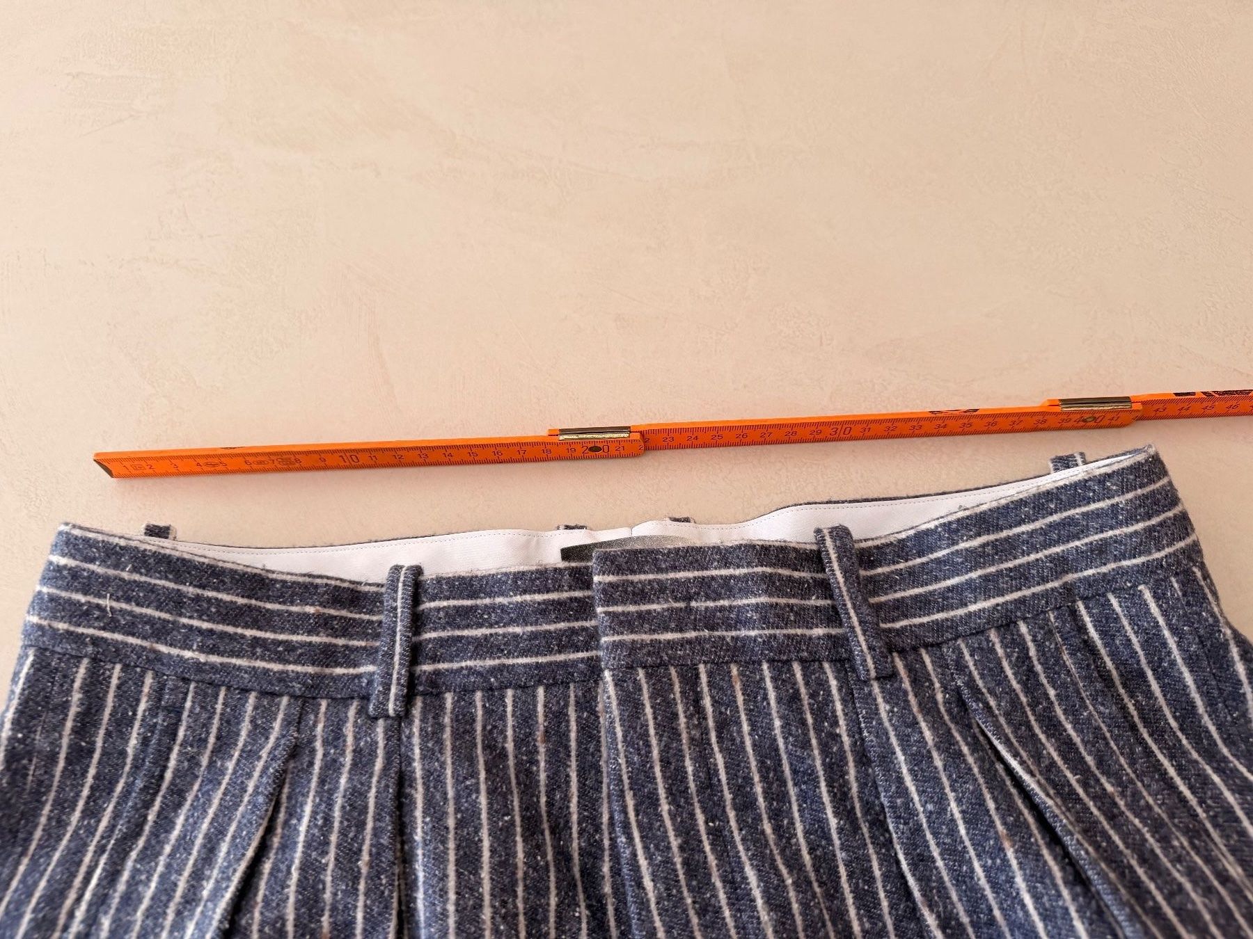 Pantalons: Isabel Marant Hose 32 – D'occasion à Chambésy par rob_gl27 2