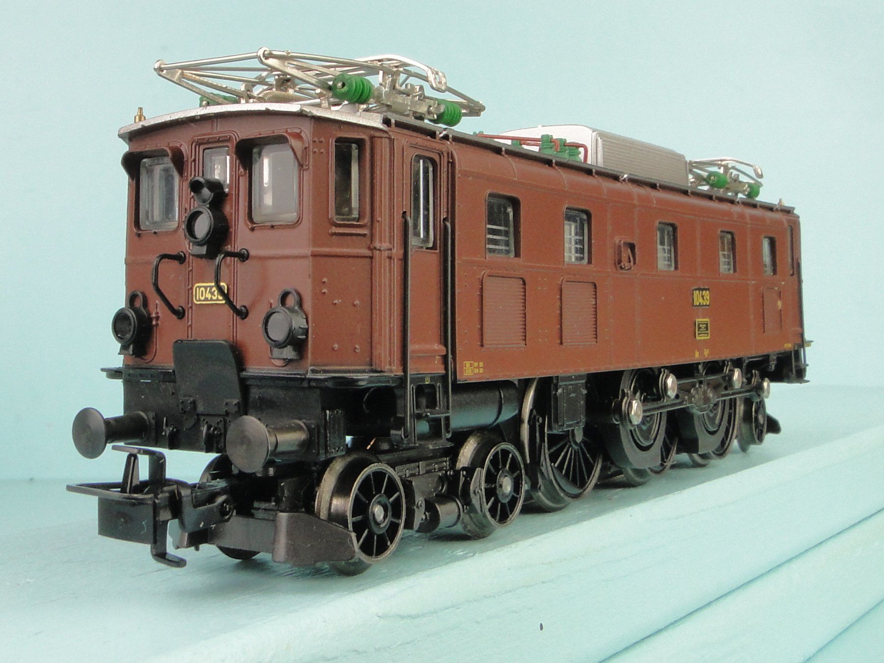 Märklin Modellini di ferrovie: Märklin 3351 Ae 3/6 – Usato da Bülach venduto da cann11 3