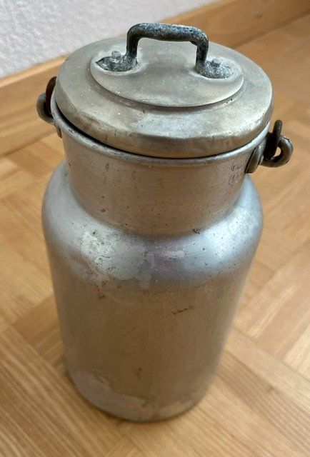 Agricoltura: Vintage-Milchkanne – Usato da Kriens venduto da heleneb02 1