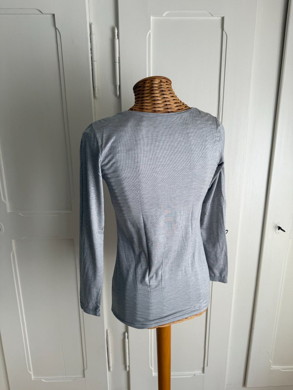Altra biancheria intima: UNIQLO - Heattech Langarmshirt hellgrau L – Usato da Zürich venduto da Diazaio 2
