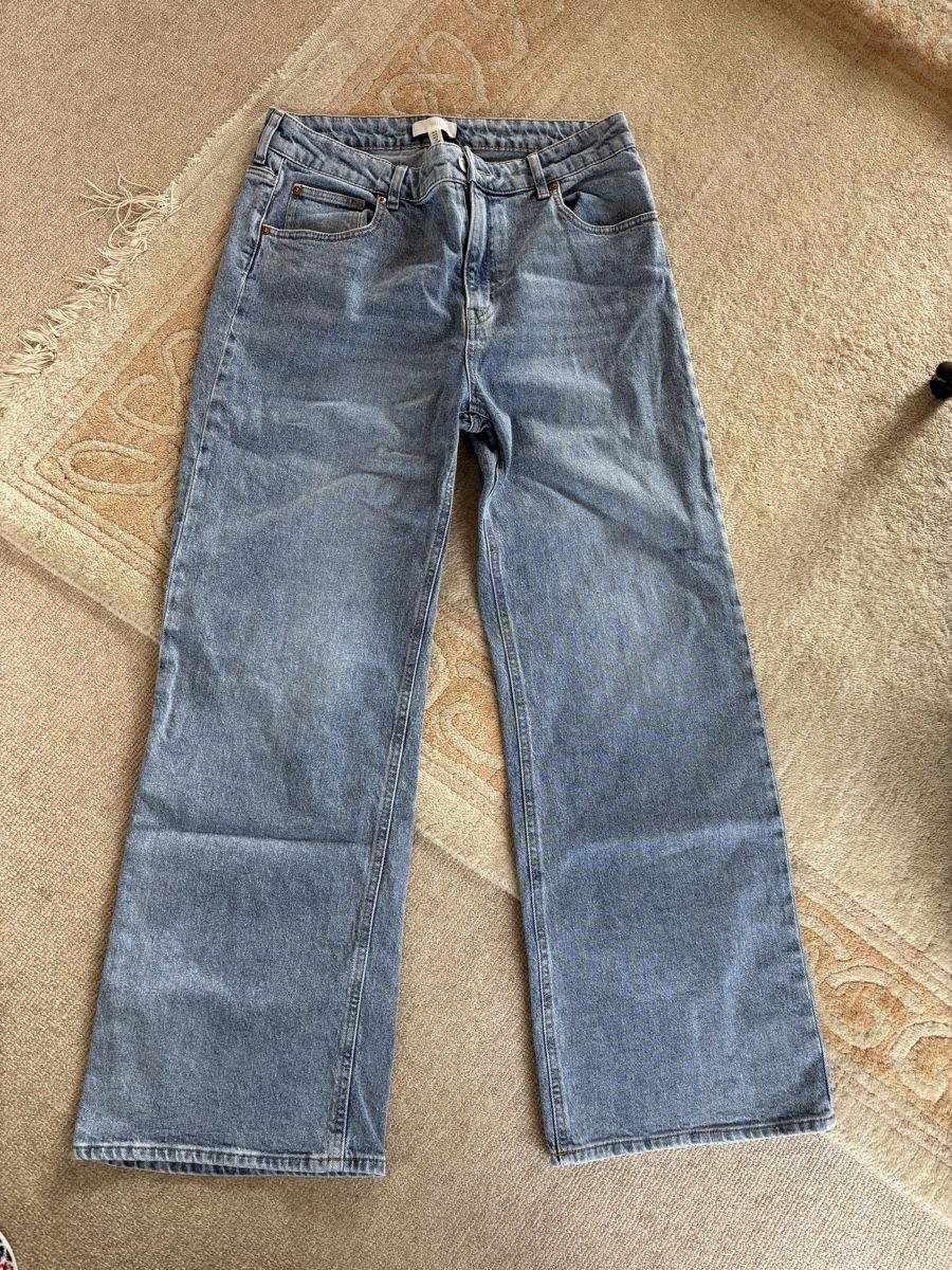 H&M Jeans: Baggy Jeans – Usato da Eggersriet venduto da car_w5cl