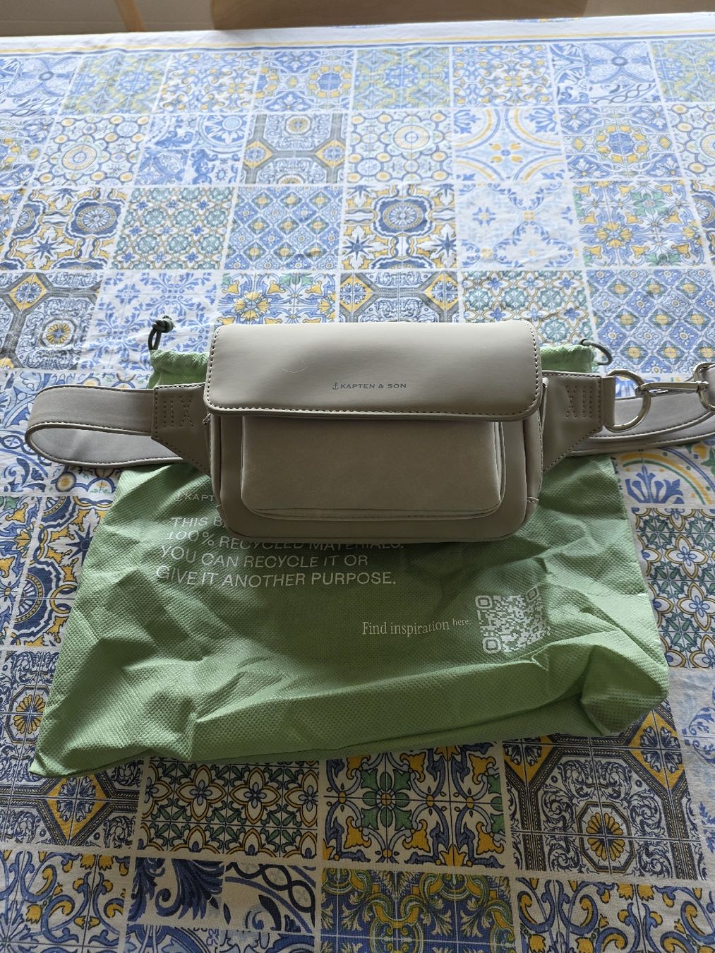 Kapten & Son Sacs femmes: Tasche Kapten & Son neuwertig – Neuf (Voir description) à Bern par Tigre25