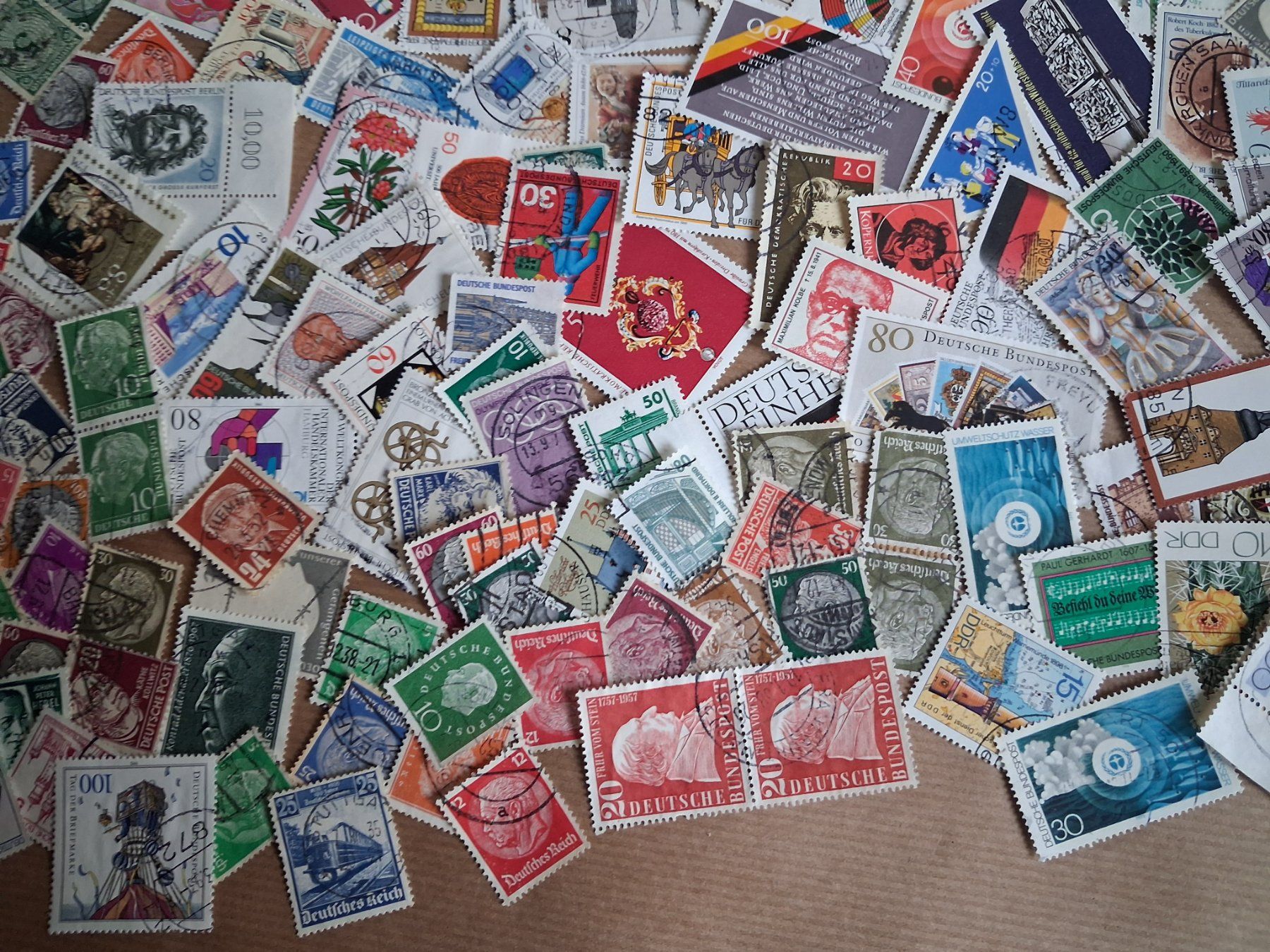 Tutti i francobolli: DE 350+ BM : DDR. D.Post. D.Reich Gestempelt. Schöne Marken – Usato da Hagendorn venduto da siwasi3 6