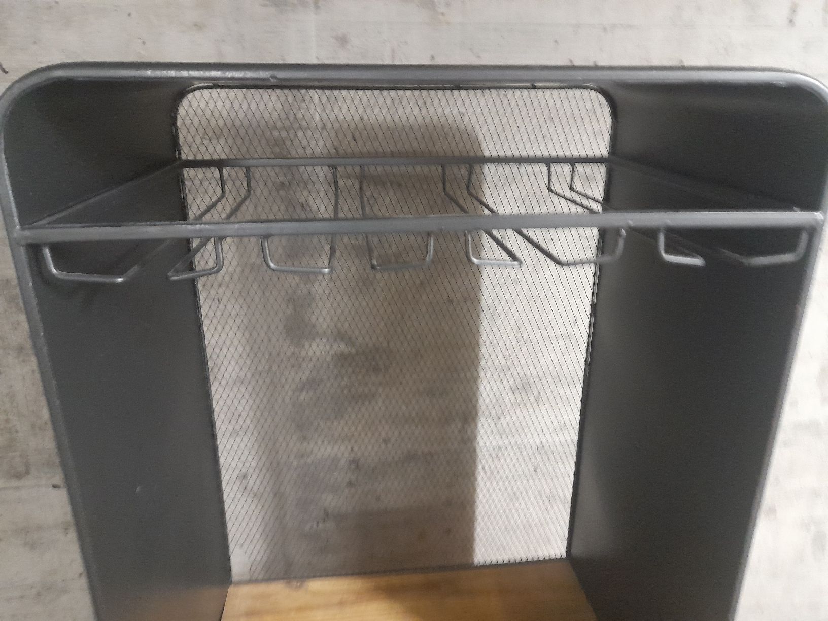 Scaffali: weinregal – Usato da Glattbrugg venduto da B_B 3