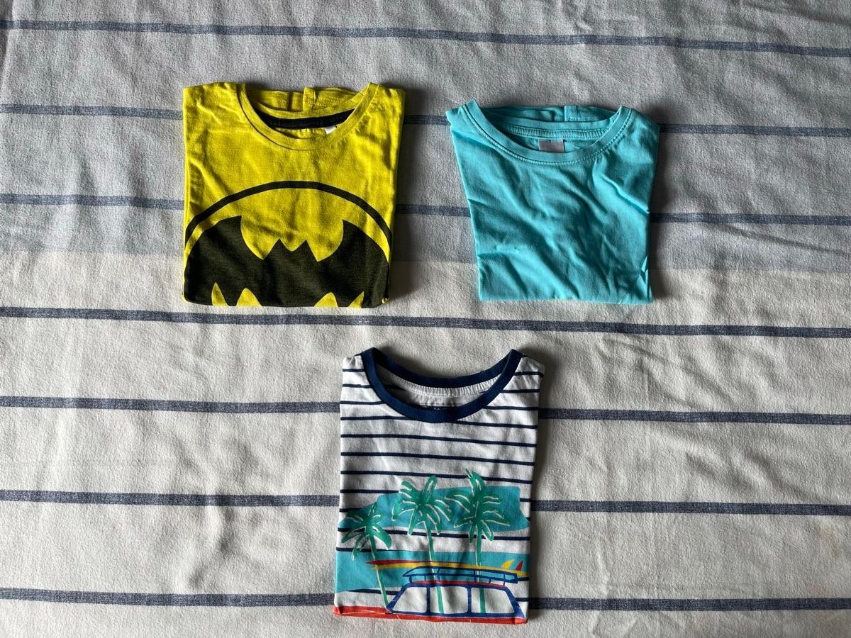 Lotti & Set di vestiti: T-shirts 110 et 116 – Usato da Renens VD venduto da fra_2rxn 2