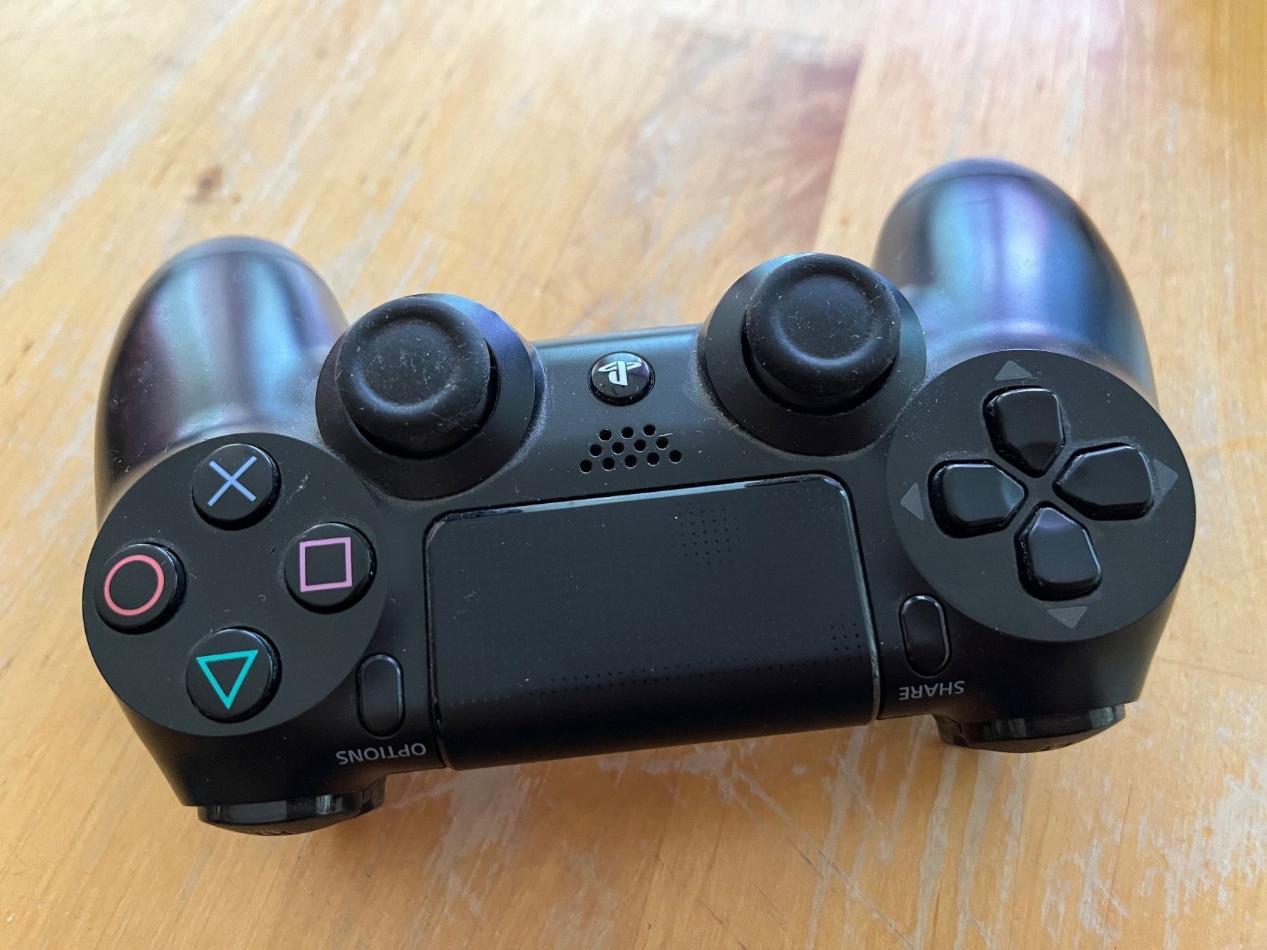 Controller: Original Sony PS4 Controller Schwarz – Usato da Frenkendorf venduto da gelbeZinnie 2