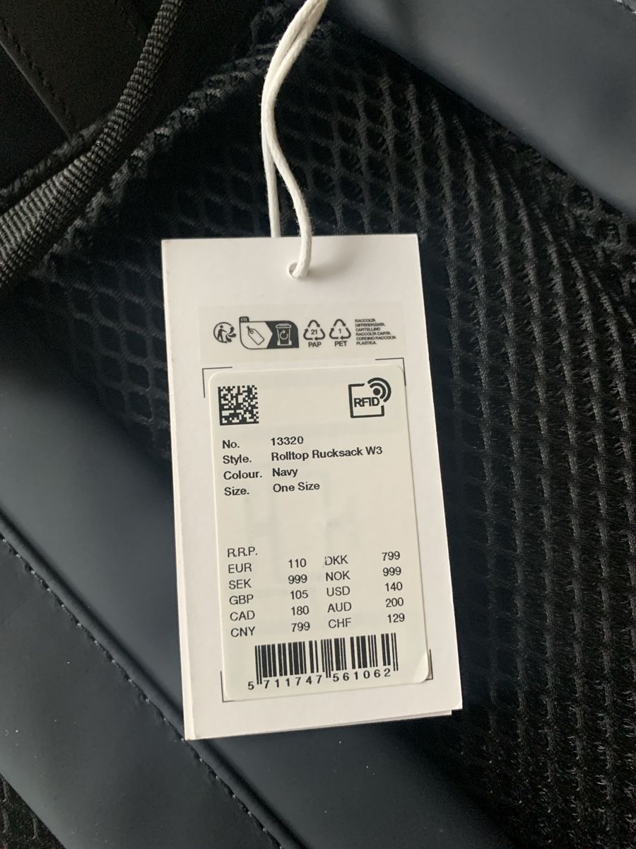 Rains Zaini: RAINS Rolltop Rucksack (NEW) – Nuovo e nell'imballaggio originale da Zürich venduto da Angela_Fashion_Lover 9
