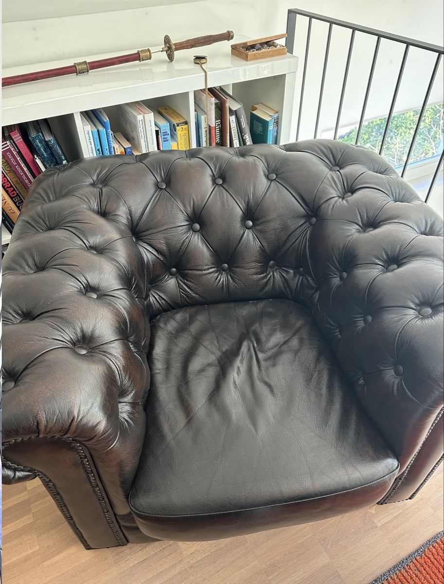 Chesterfield Sessel: Chesterfieldsessel Dunkelbraun Leder – Neu (gemäss Beschreibung) aus Muttenz von dan_zfh7 3