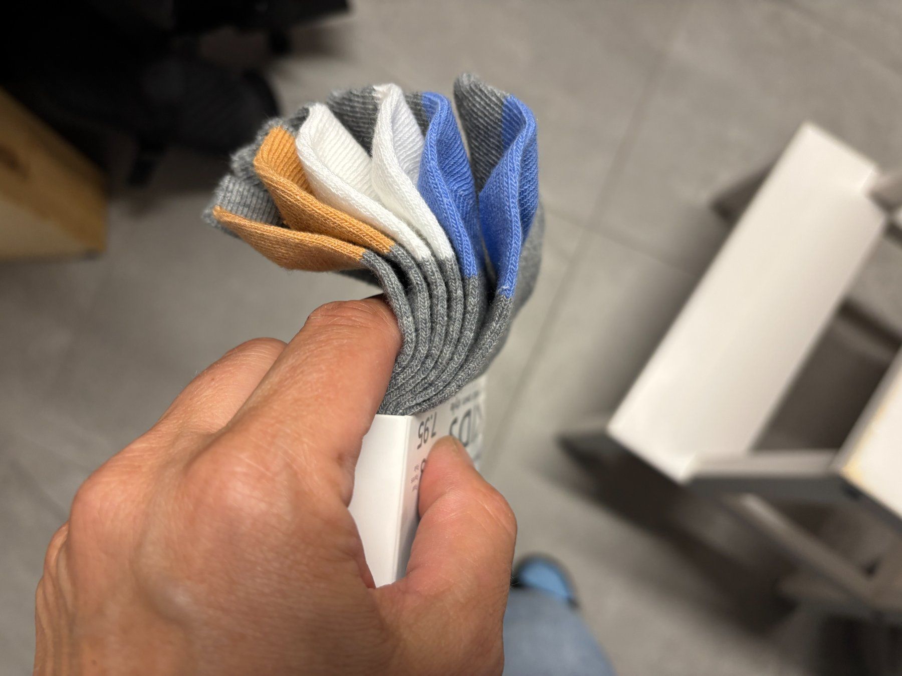 Chaussettes enfants: Chaussettes sneakers 31 - 34 neuf – Neuf (Voir description) à Salvenach par gwenwywar 1