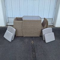 Balkontisch mit 2 Stühle 