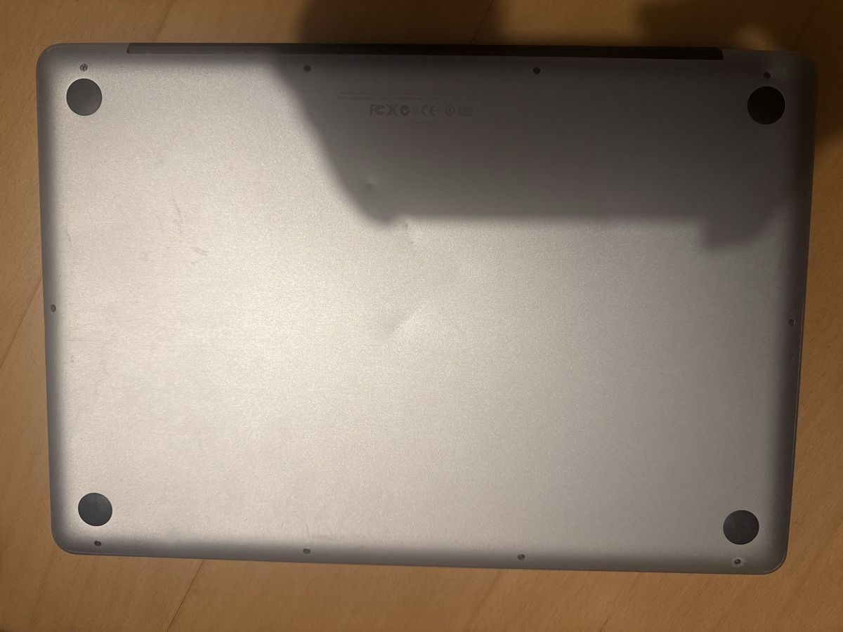Apple Notebook: Macbook Pro 15 Mid 2010 – Usato da Baden venduto da noli.r 3