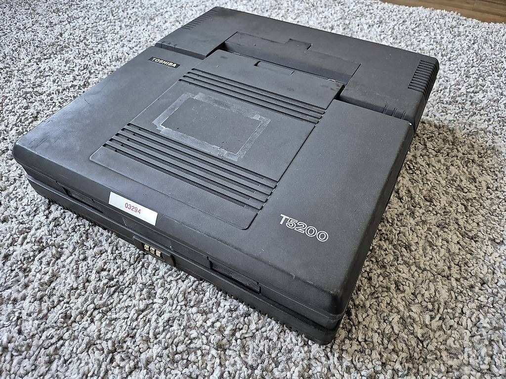 Notebook: Toshiba T5200 Laptop – Usato da Seuzach venduto da Muehlben 3