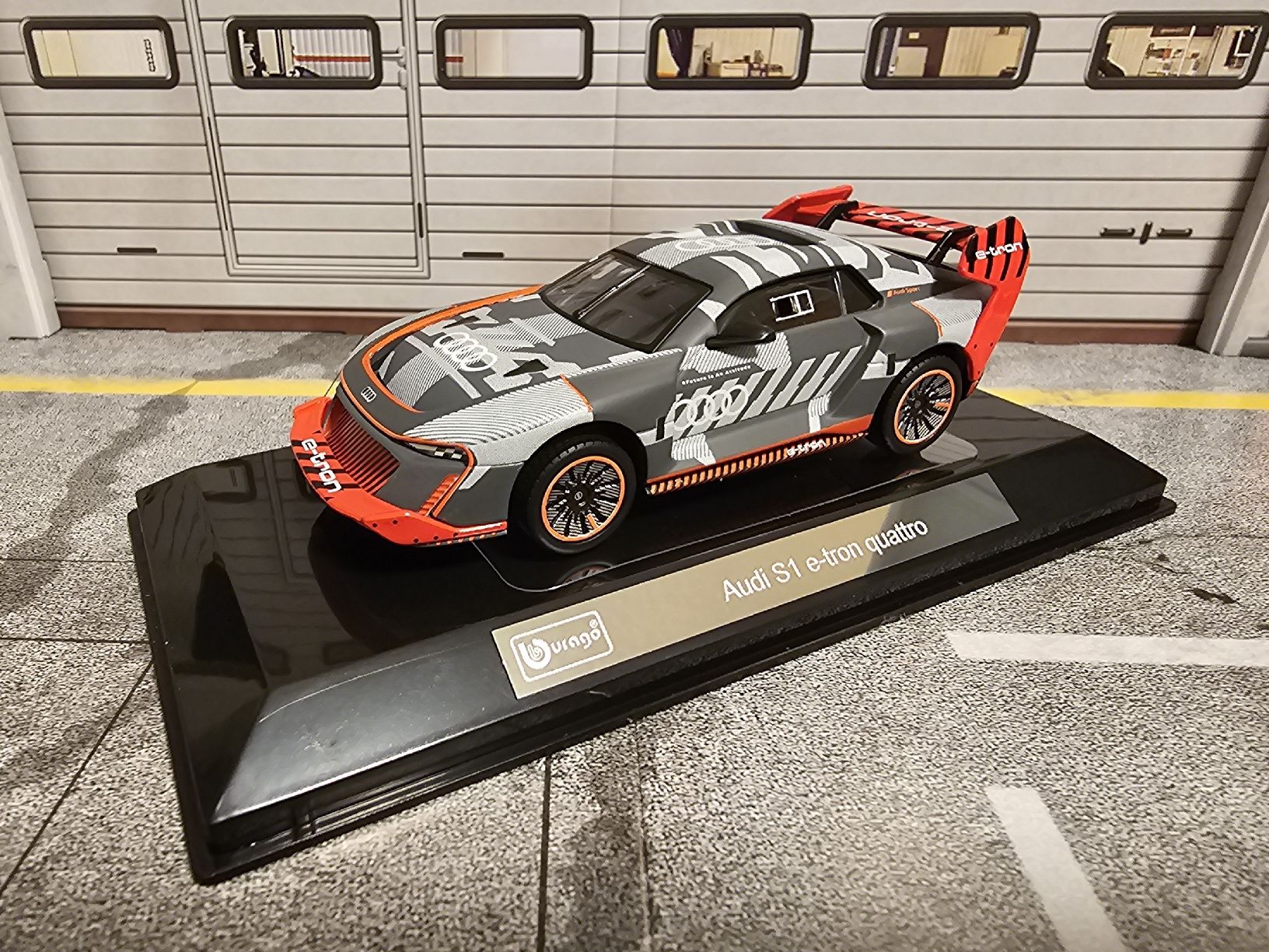 Audi Modellini d'auto: Audi S1 Hoonitron 1:43 Ken Block – Nuovo e nell'imballaggio originale da Wetzikon ZH venduto da ICEONE_ 2