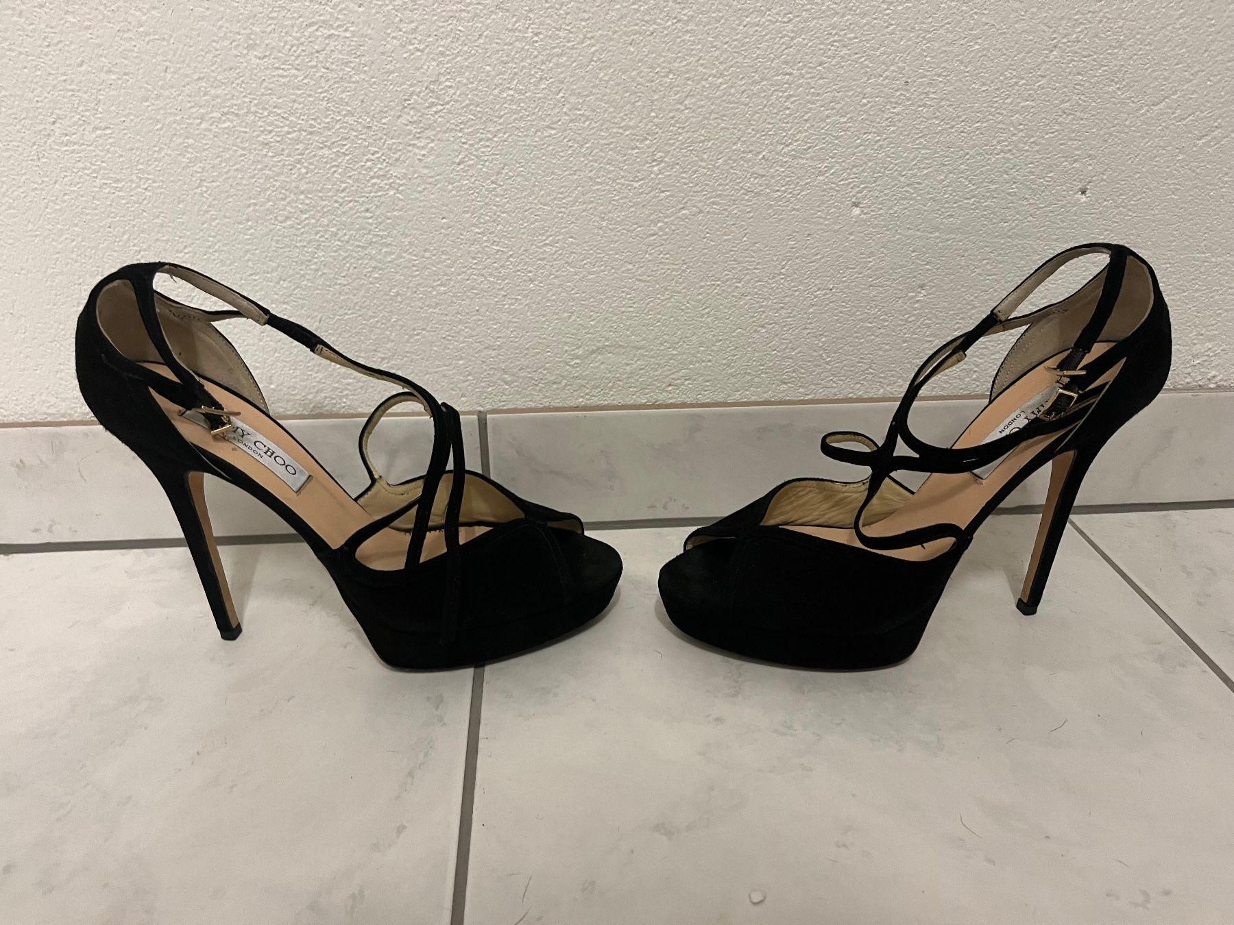 Jimmy Choo Scarpe da donna: Jimmy Choo heels – Usato da Lugano venduto da sar_hz5j 1