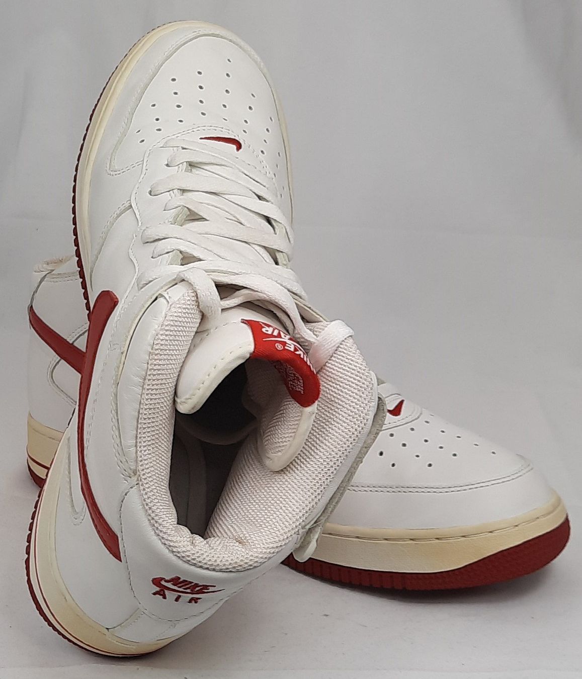 Nike Herrenschuhe: NIKE Air Force 1 Mid  Sneaker White / Varsity Red Gr. 45.5 – Neu (gemäss Beschreibung) aus Seuzach von VT-Collections2 6