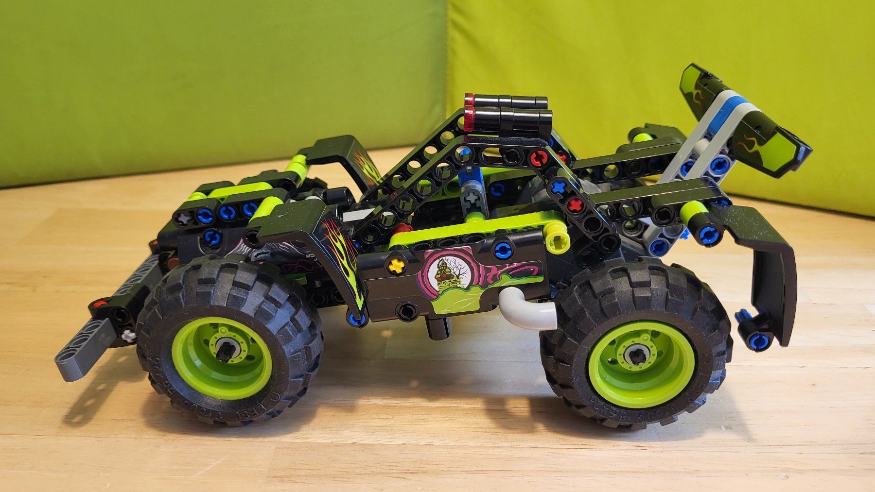 Lego Giocattoli: LEGO Monster Jam Grave Digger 42118, LEGO Technic – Usato da bern venduto da Ryukon 1