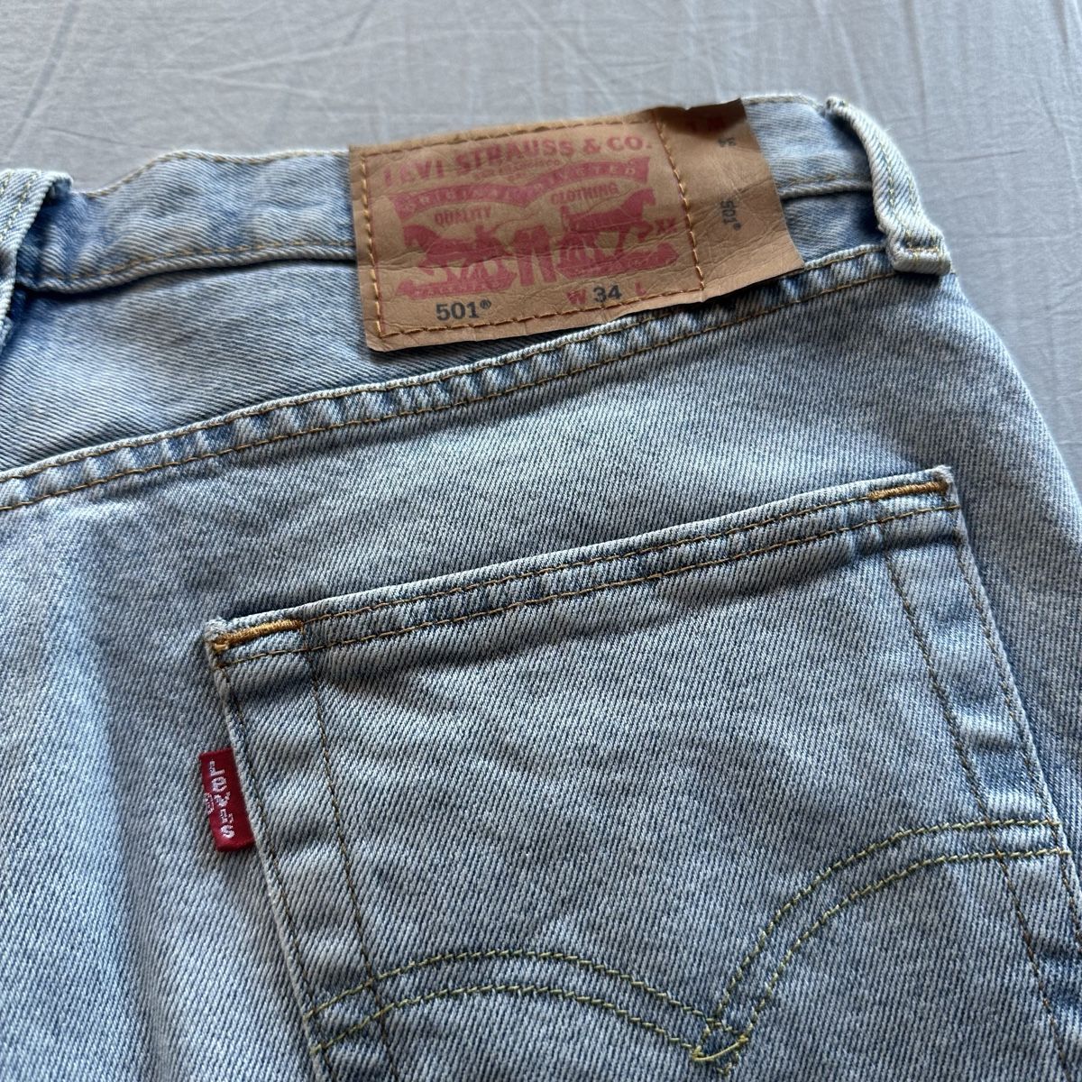 Levi's Pantaloni: Levi's 501 Shorts – Nuovo (secondo la descrizione) da Visperterminen venduto da manunik 2