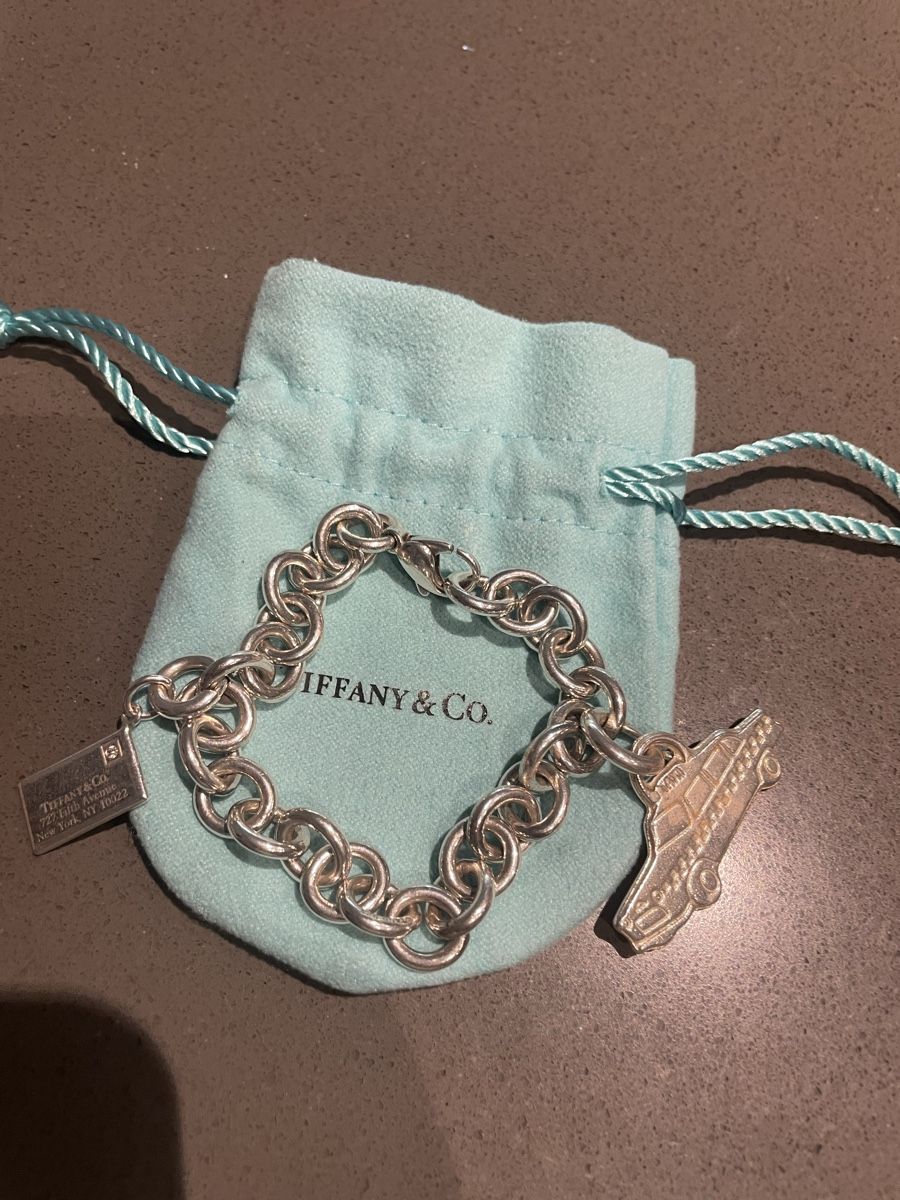 Tiffany & Co. Armbänder & -reifen: Tiffany&CO Armband mit 2 Anhänger – Gebraucht aus Ebikon von loy_wjg6 4