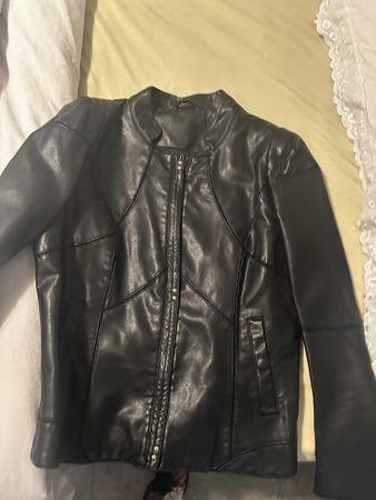 Schicke Lederjacke, neuwertig - perfekt für den Herbst!
