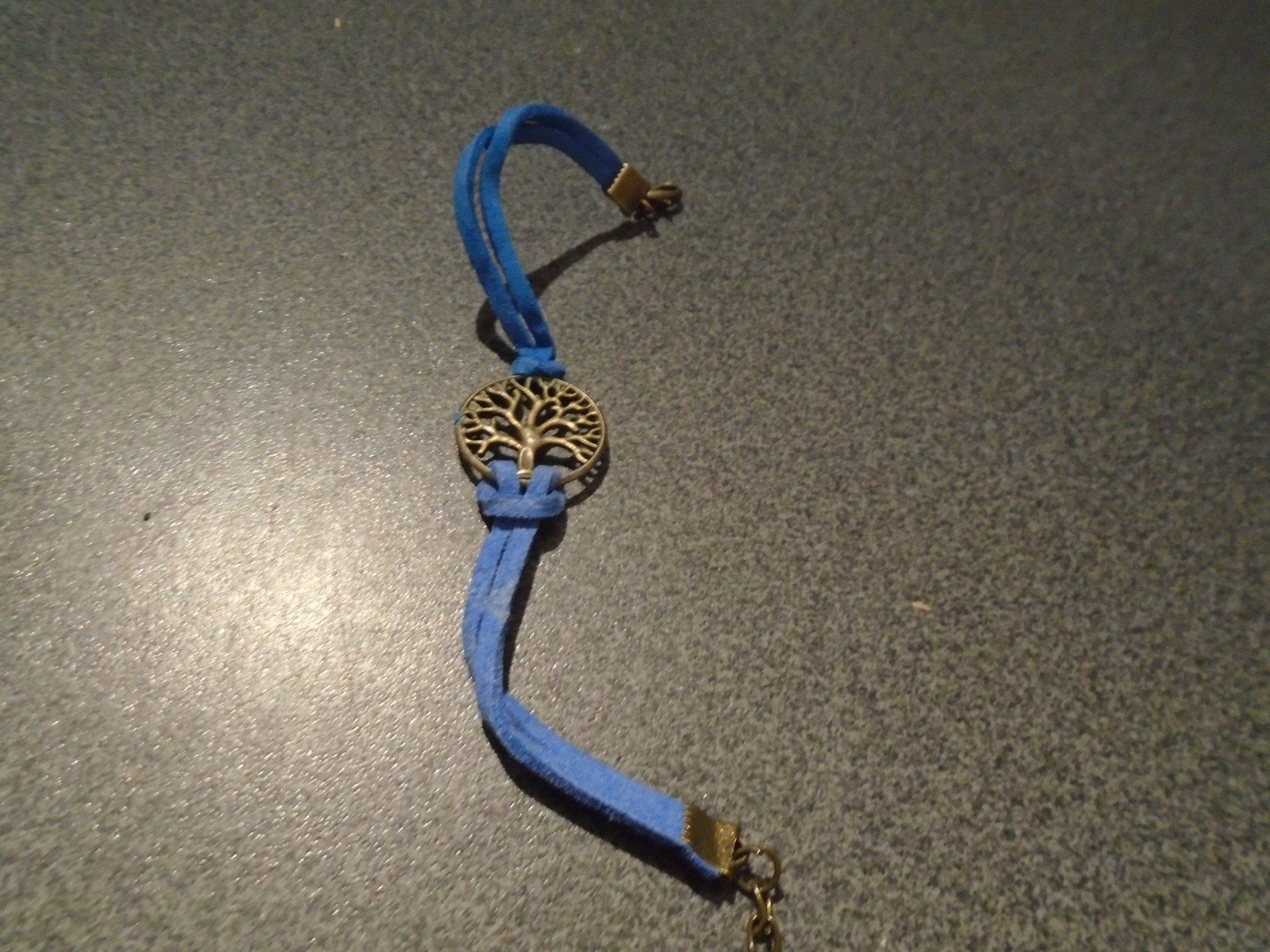 Bracciali & Braccialetti: Armband blau, Baum – Nuovo e nell'imballaggio originale da Zürich venduto da abraxas1291