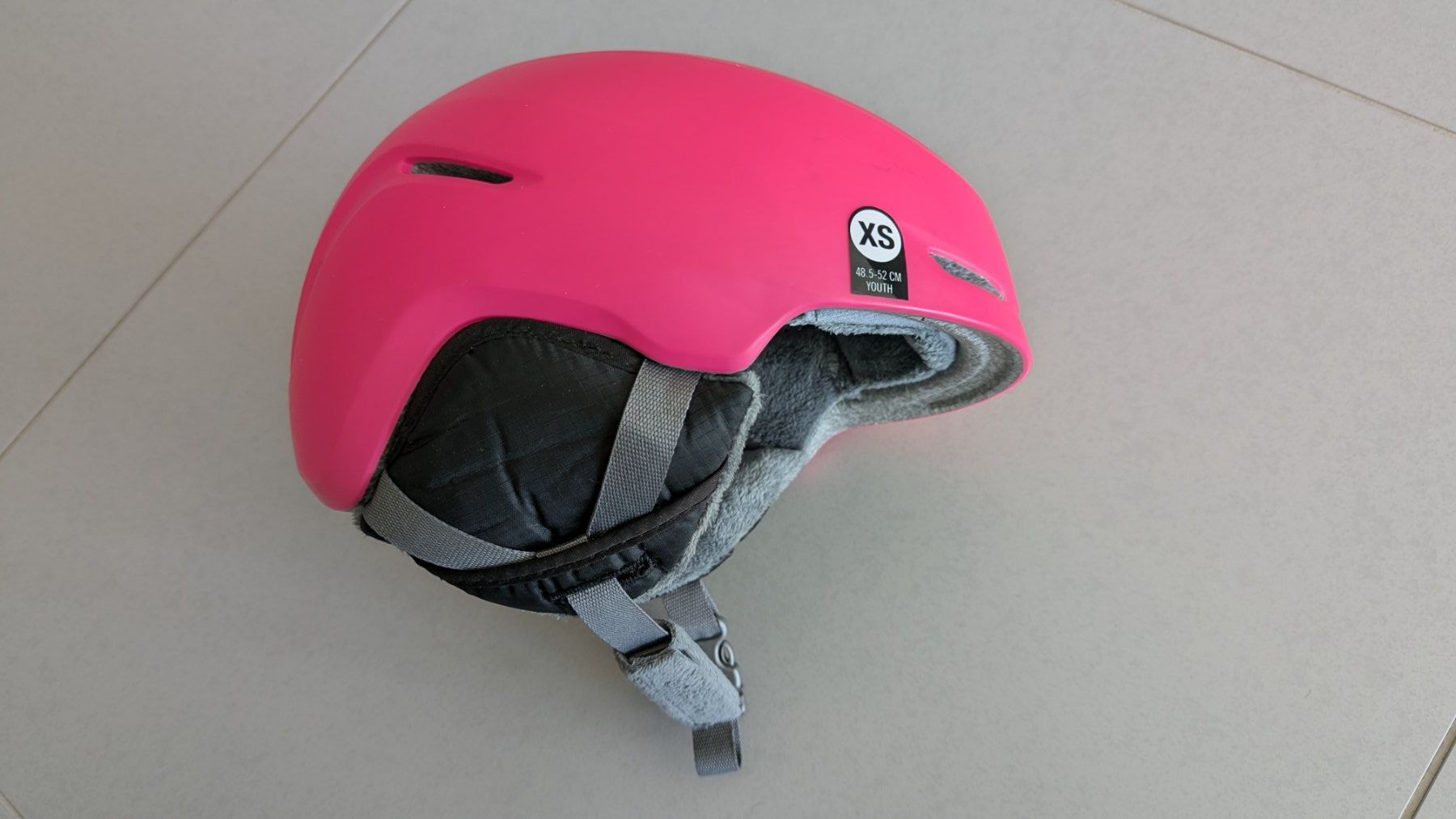 Giro Caschi: Giro Kinder Skihelm mit Skibrille – Usato da Adligenswil venduto da Enigma