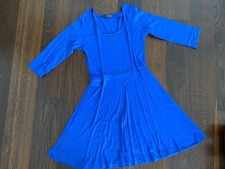 Robe bleue roi, taille 34