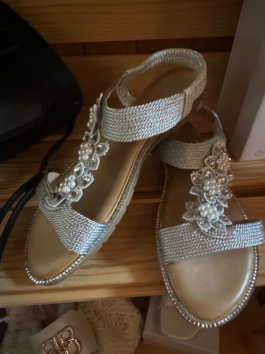 Scarpe da donna: DAMEN SANDALEN,SILBER – Nuovo (secondo la descrizione) da Meienried venduto da ManuelaBoutique 1
