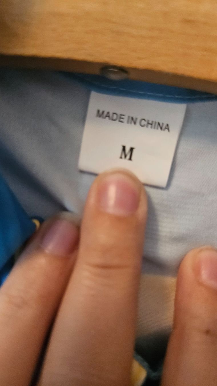 Camicie: Camicia pesce tg.M poliestere – Usato da Melano venduto da H-Sara 2