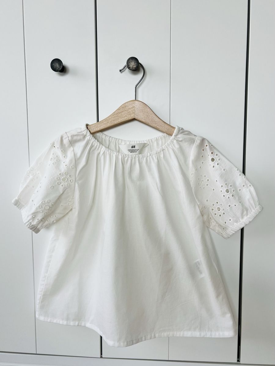 H&M Camicette, T-shirt & Top: H&M 110 Top Bluse Weiss bestickten – Nuovo (secondo la descrizione) da Burgdorf venduto da rulan 1