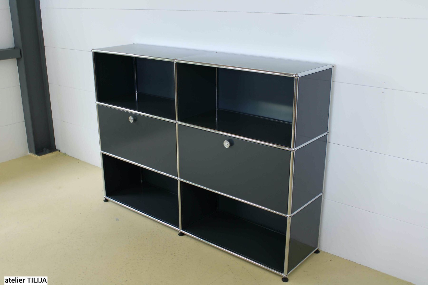 USM Cassettiere: USM Sideboard, Lieferung möglich – Usato da Meinisberg venduto da atelier_TILIJA 4