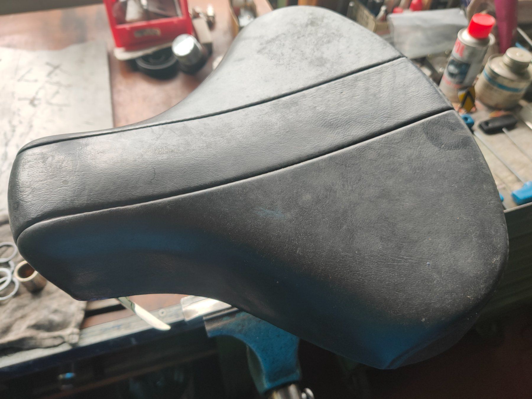 Piaggio Parti ricambio per ciclomotori: Originaler Sattel Piaggio Ciao – Usato da Worb venduto da peugeot85 2